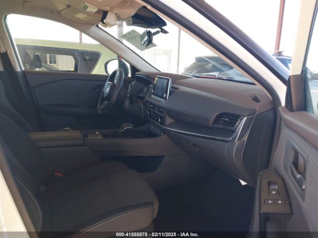 5N1AT3AA2MC788493 Nissan Rogue S Fwd