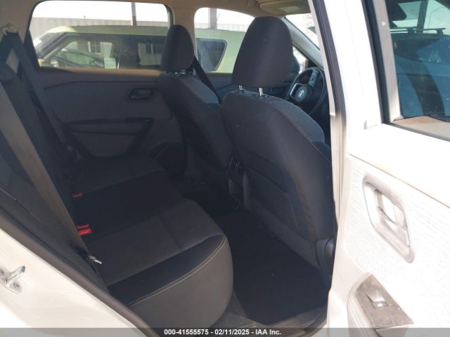 5N1AT3AA2MC788493 Nissan Rogue S Fwd