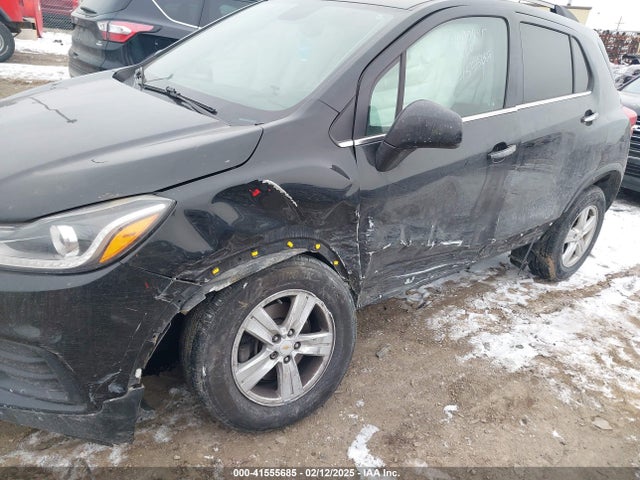 KL7CJPSB6KB873807 Chevrolet Trax Lt