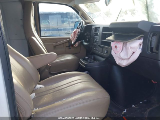 1GCWGAFP0M1256641 Chevrolet Express Cargo Rwd 2500 Regular Wheelbase Wt