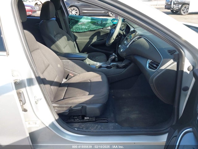 1G1ZD5ST8MF057459 Chevrolet Malibu Fwd Lt