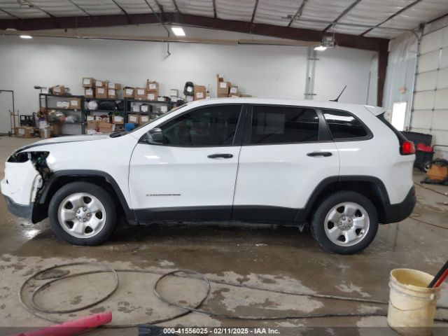 1C4PJLAB3HD235753 Jeep Cherokee Sport Fwd