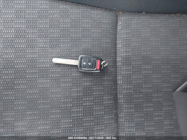 Honda FIT LX 2017 3HGGK5H54HM708915 Image 11