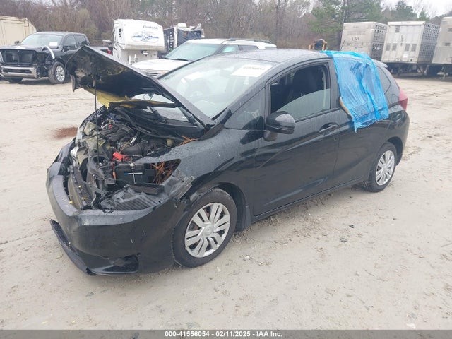 Honda FIT LX 2017 3HGGK5H54HM708915 Image 2