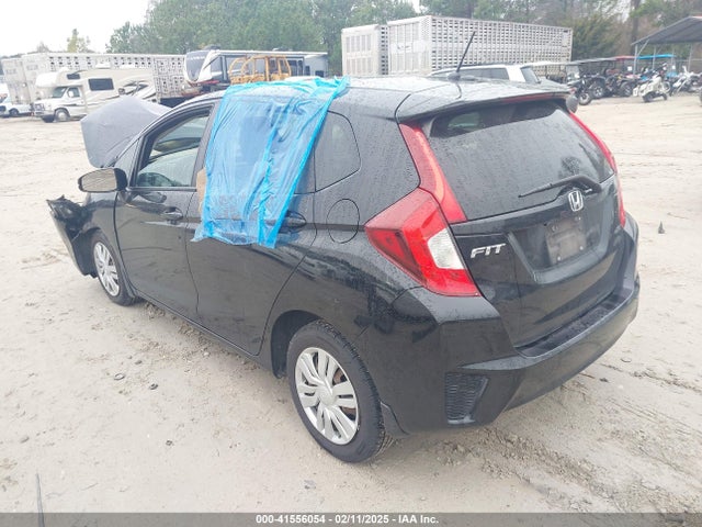 Honda FIT LX 2017 3HGGK5H54HM708915 Image 3