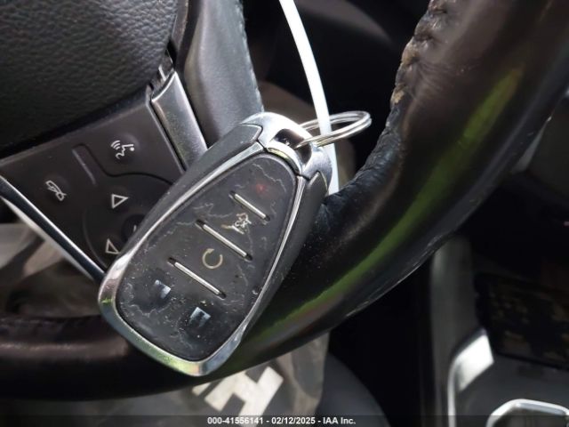 1GNEVJKW9JJ253240 Chevrolet Traverse Premier