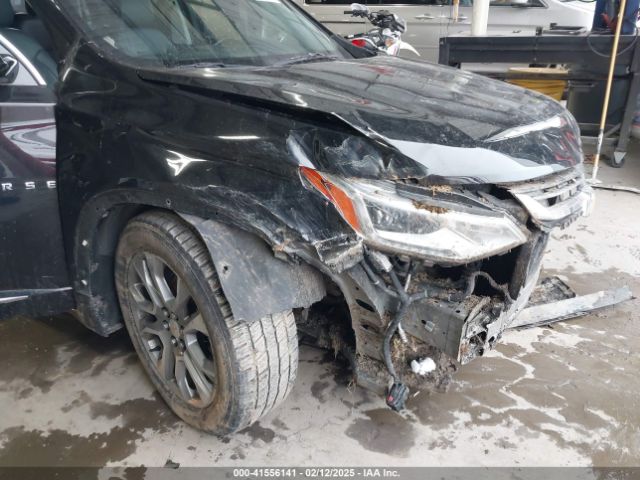 1GNEVJKW9JJ253240 Chevrolet Traverse Premier