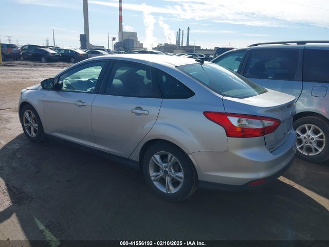 Ford FOCUS SE 2014 1FADP3F26EL193208 Image 3