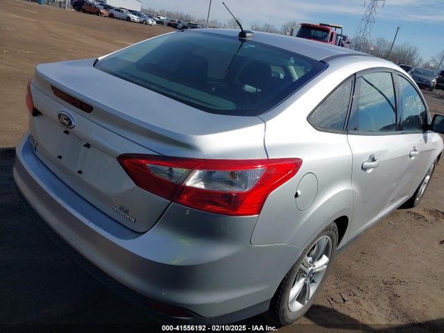 Ford FOCUS SE 2014 1FADP3F26EL193208 Image 4