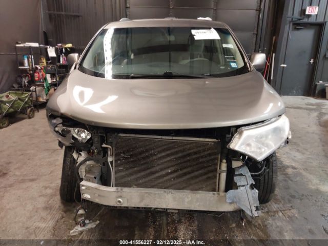 JN8AE2KP7H9165874 Nissan Quest Sv
