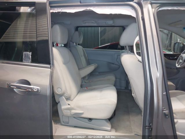 JN8AE2KP7H9165874 Nissan Quest Sv