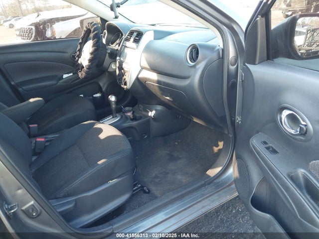 3N1CN7AP9KL864573 Nissan Versa 1.6 Sv