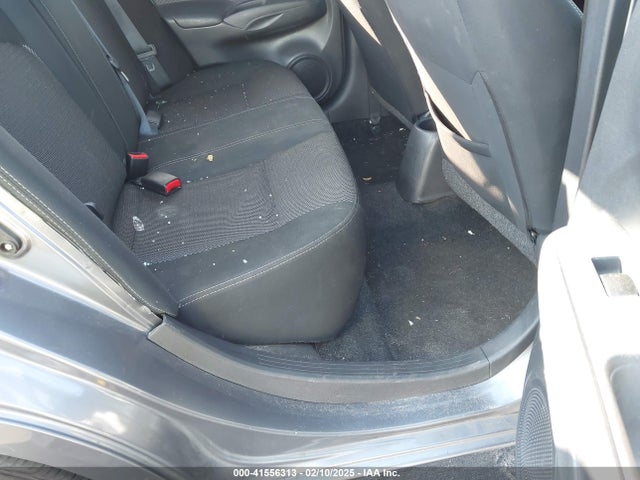 3N1CN7AP9KL864573 Nissan Versa 1.6 Sv