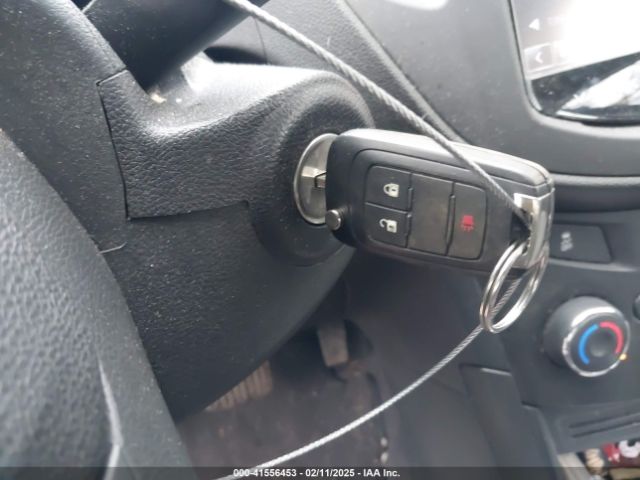 3GNCJKSB6GL249590 Chevrolet Trax 1ls