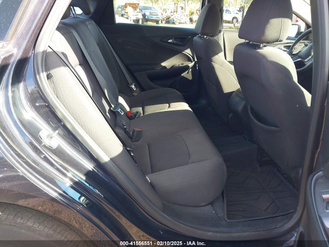 1G1ZB5STXNF186987 Chevrolet Malibu Fwd Ls