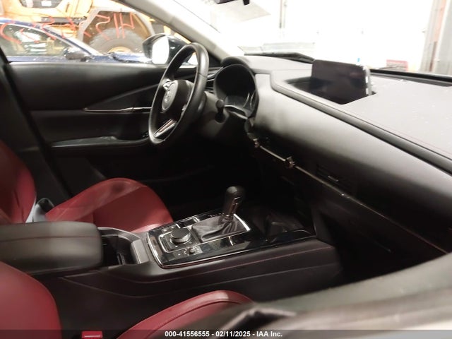 3MVDMBCM6PM514585 Mazda Cx-30 2.5 S Carbon Edition