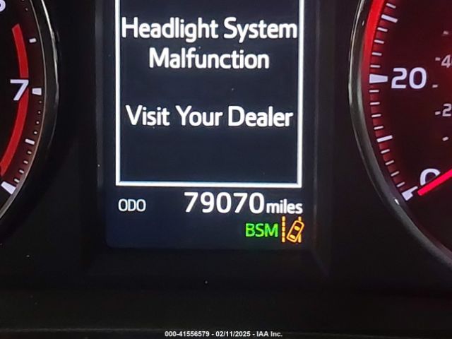 2T3JFREV9HW577192 Toyota RAV4 SE