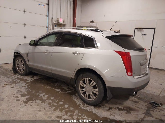 2011 CADILLAC SRX 3GYFNAEY6BS676670 Photo 2