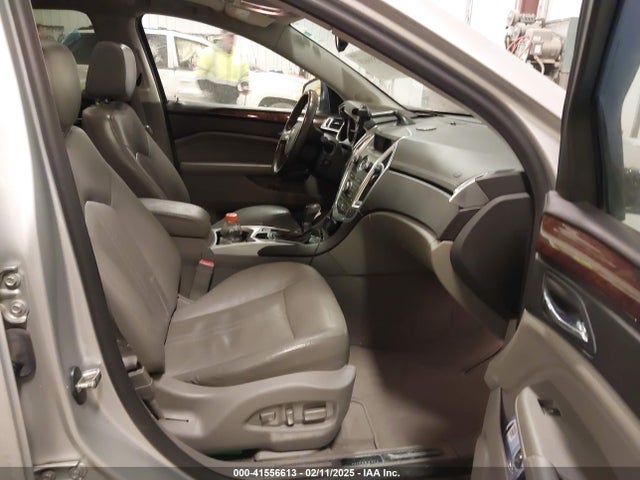 2011 CADILLAC SRX 3GYFNAEY6BS676670 Photo 4