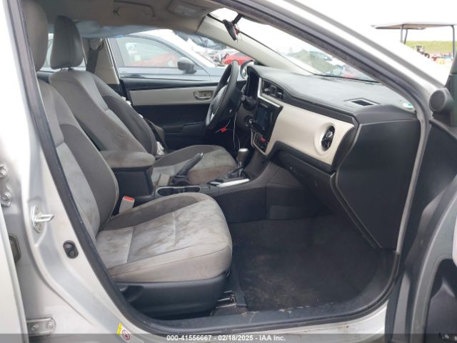 2T1BURHE4KC194963 Toyota COROLLA LE