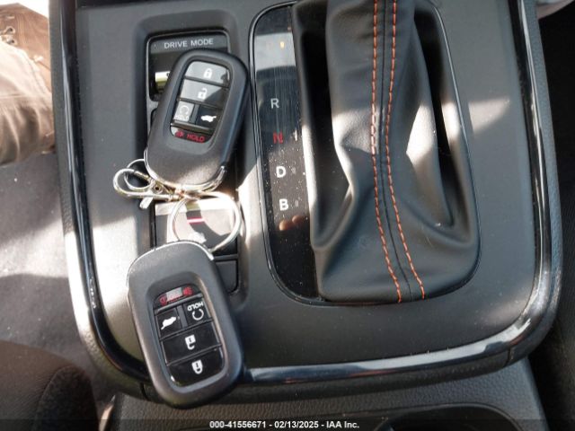 2023 HONDA CR-V 2HKRS6H58PH811367 Photo 10