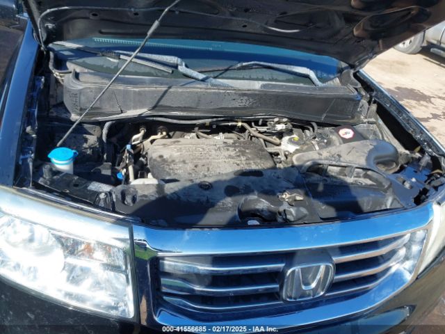 5FNYF4H95FB040340 Honda Pilot Touring