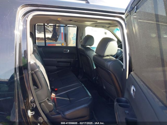 5FNYF4H95FB040340 Honda Pilot Touring