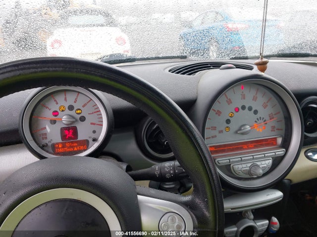 2008 MINI COOPER S CLUBMAN WMWMM33538TP71039 Photo 6