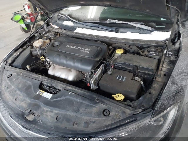 Продаж на аукціоні авто 2015 Chrysler 200 Limited, vin: 1C3CCCAB8FN574237, номер лоту: 41556721