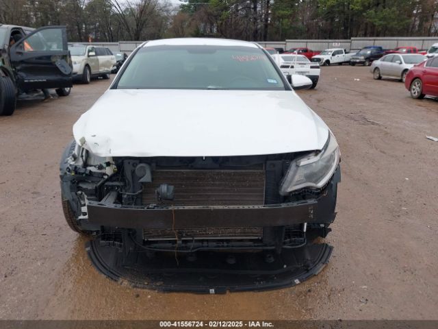 5XXGT4L33JG256331 KIA Optima Lx