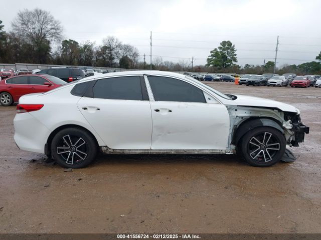 5XXGT4L33JG256331 KIA Optima Lx