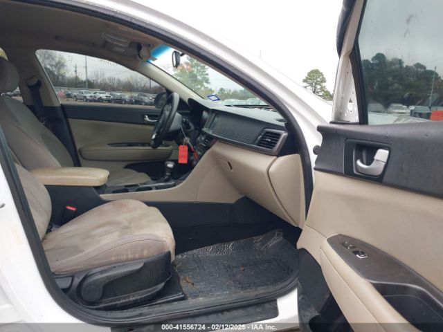 5XXGT4L33JG256331 KIA Optima Lx