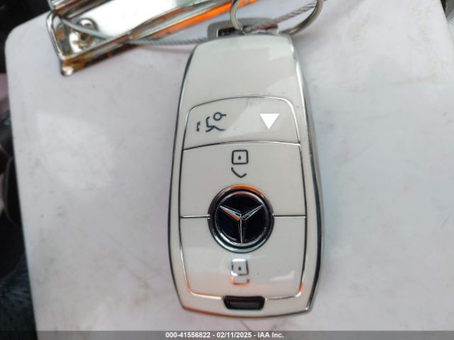 2018 MERCEDES-BENZ E 300 WDDZF4JB2JA342094 Photo 10