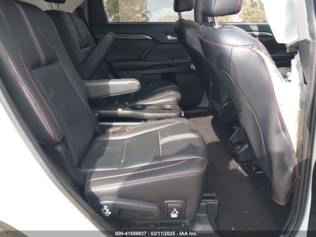 5TDKZRFHXKS308146 Toyota Highlander Se