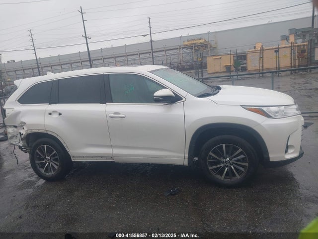 Toyota Highlander Xle 2018 5TDJZRFH4JS910194 Image 14