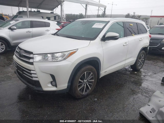 Toyota Highlander Xle 2018 5TDJZRFH4JS910194 Image 2