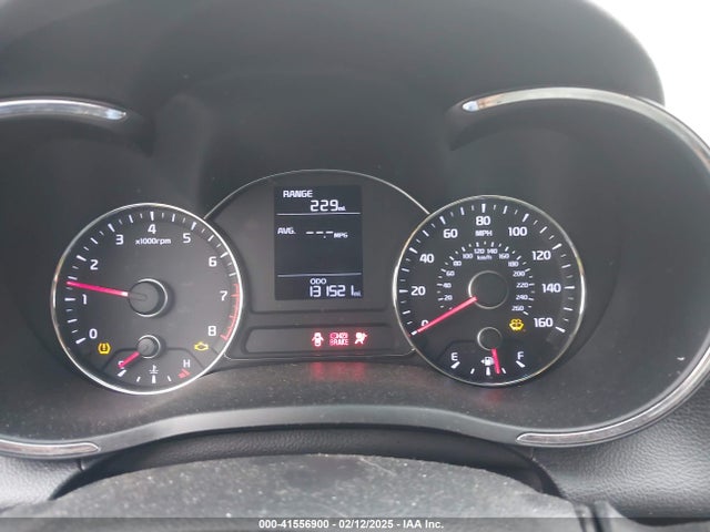 KNAFK4A67F5376007 KIA FORTE LX