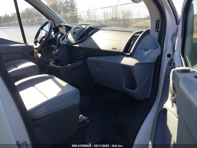 1FTYE1YM4JKB51785 Ford Transit-150