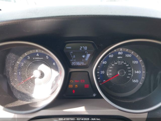 KMHDH4AE9FU265072 Hyundai ELANTRA SE