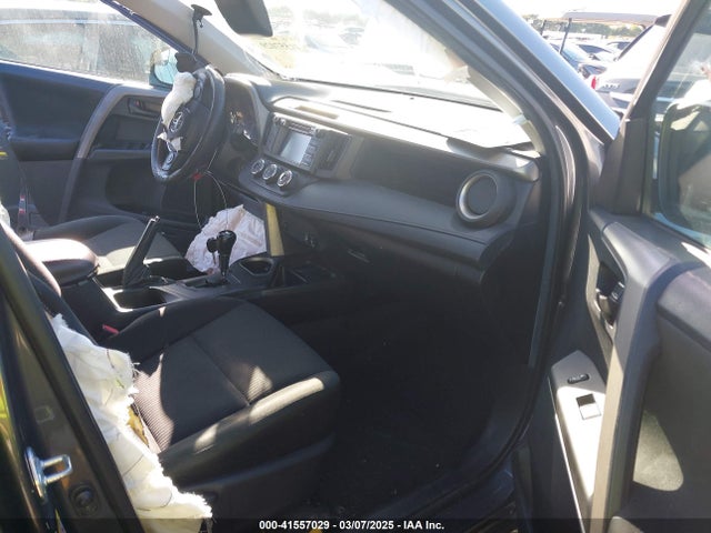 Toyota RAV4 LE 2018 2T3ZFREVXJW426984 Image 5