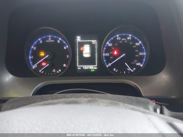 2T3WFREV7JW463672 Toyota Rav4 Adventure/xle