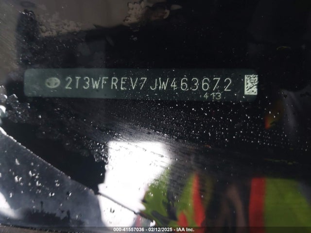 2T3WFREV7JW463672 Toyota Rav4 Adventure/xle