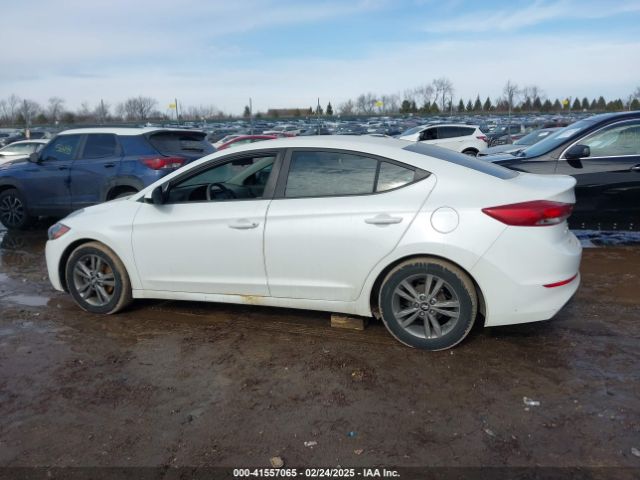 5NPD84LF7HH040026 Hyundai ELANTRA SE