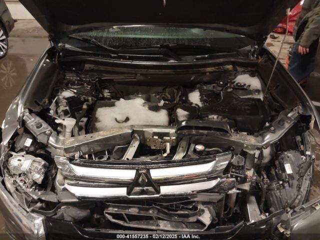 2017 MITSUBISHI OUTLANDER JA4AZ2A37HZ071034 Photo 9