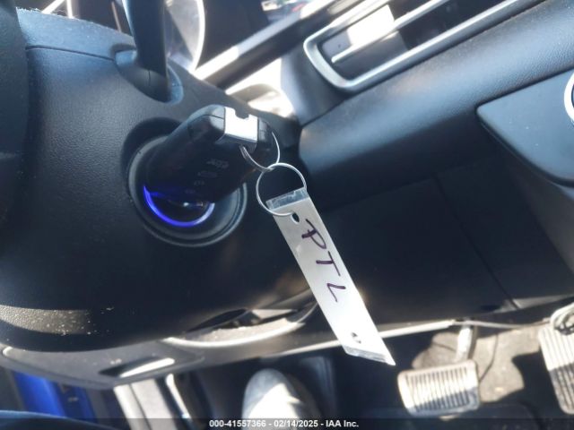 5NPLL4AGXMH037492 Hyundai ELANTRA SE