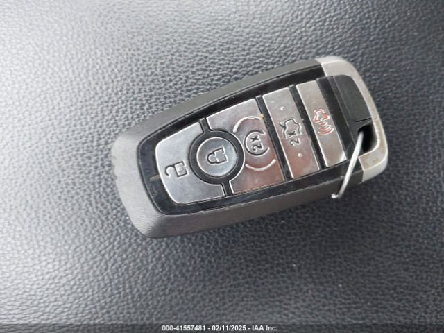 3FA6P0H98HR175087 Ford FUSION SE