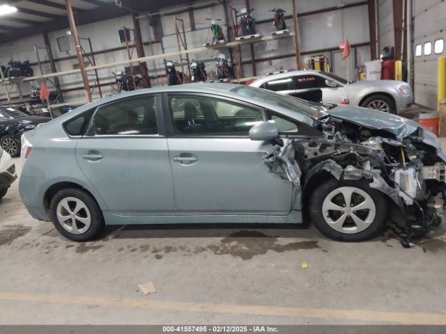 JTDKN3DU5F1877725 Toyota Prius