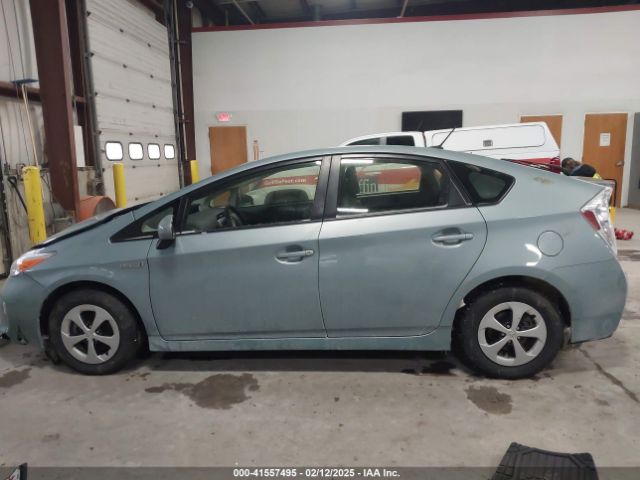 JTDKN3DU5F1877725 Toyota Prius