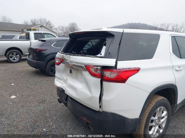 1GNEVFKW5LJ182313 Chevrolet Traverse Awd Ls