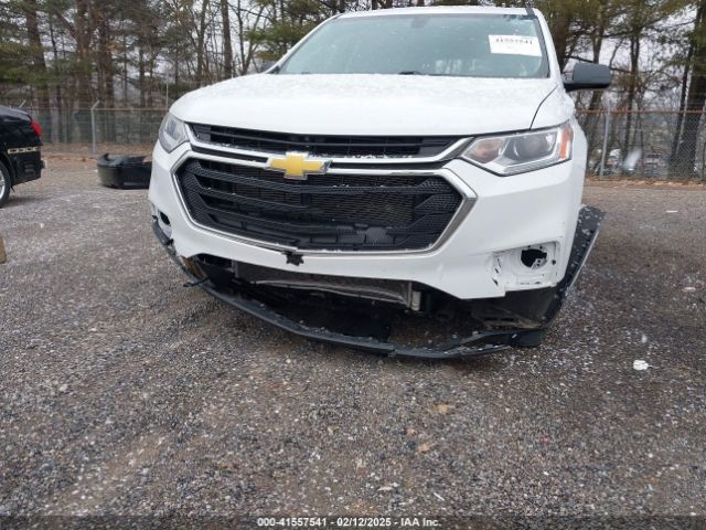 1GNEVFKW5LJ182313 Chevrolet Traverse Awd Ls